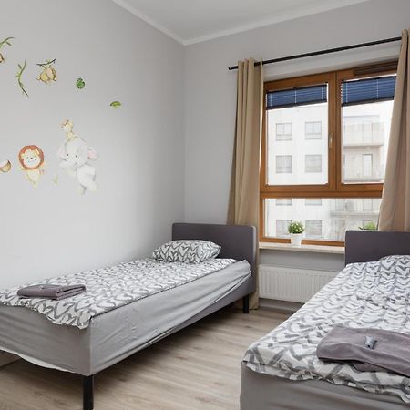 Warsaw-Aparts Herbu Janina Szpital Экстерьер фото